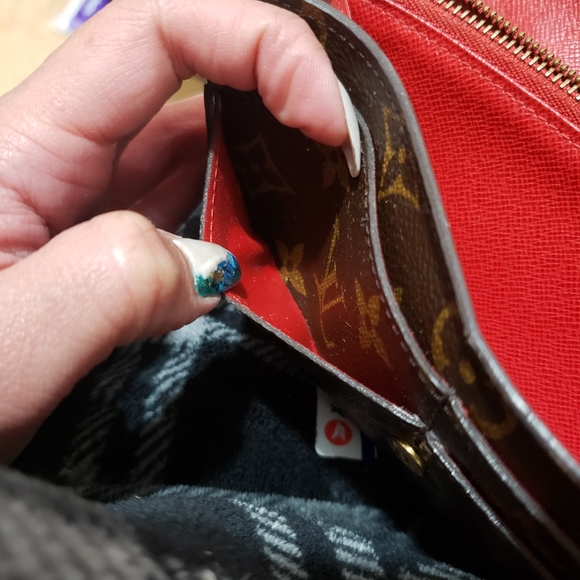 4️⃣8️⃣0️⃣Auth LV Sarah wallet Groom ltd edition - Picture 10 of 15